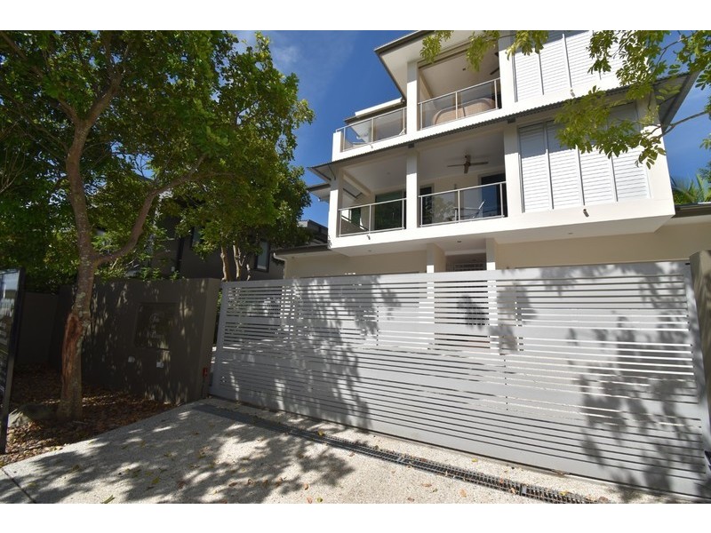 1/10 William Street, Noosaville QLD 4566