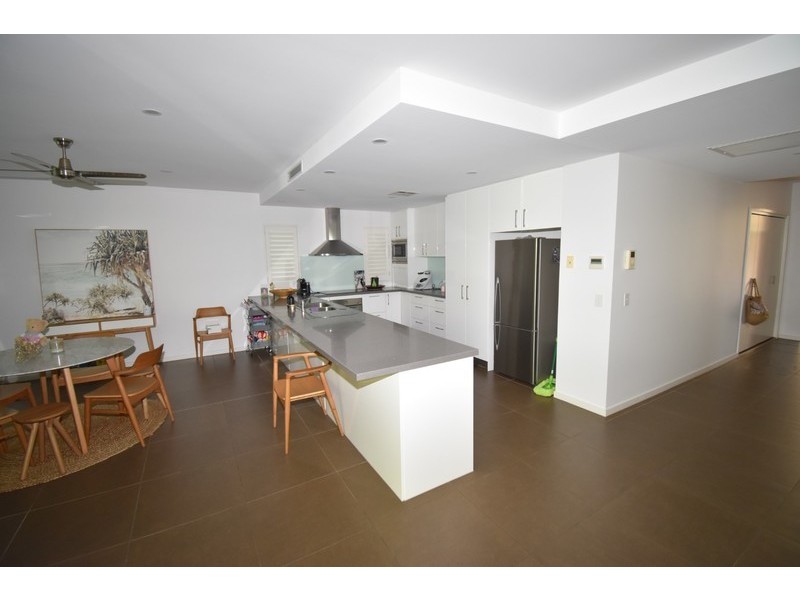 1/10 William Street, Noosaville QLD 4566