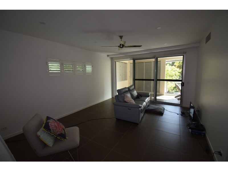1/10 William Street, Noosaville QLD 4566