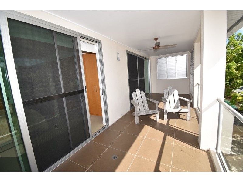 1/10 William Street, Noosaville QLD 4566