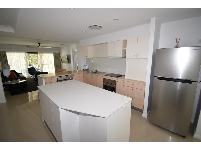 833/1 Resort Drive, Noosa Heads QLD 4567