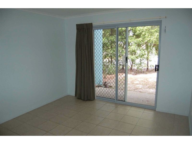 2/72 Southern Cross Parade, Sunrise Beach QLD 4567