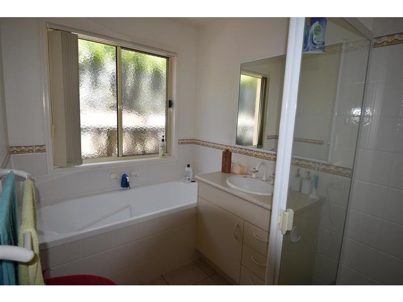 35 Escolar  Drive, Mountain Creek QLD 4557