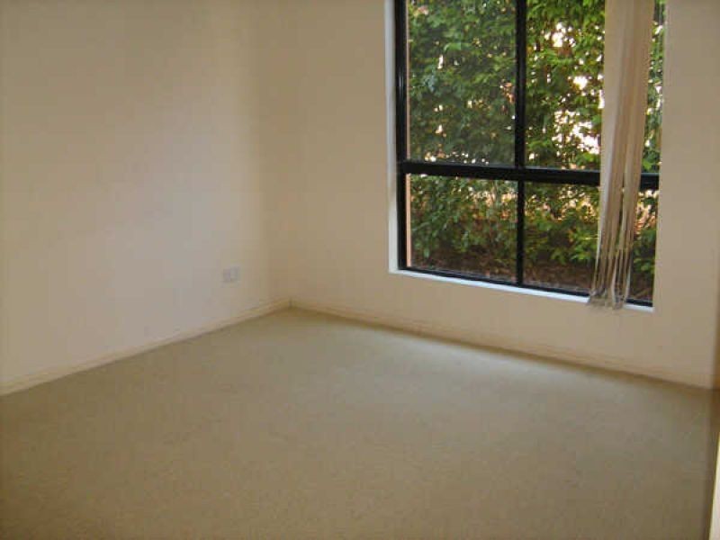 3/12 Advance Place, Sunrise Beach QLD 4567