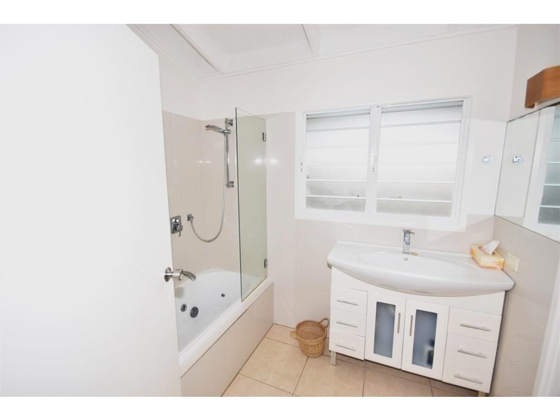 25 Solway Drive, Sunshine Beach QLD 4567