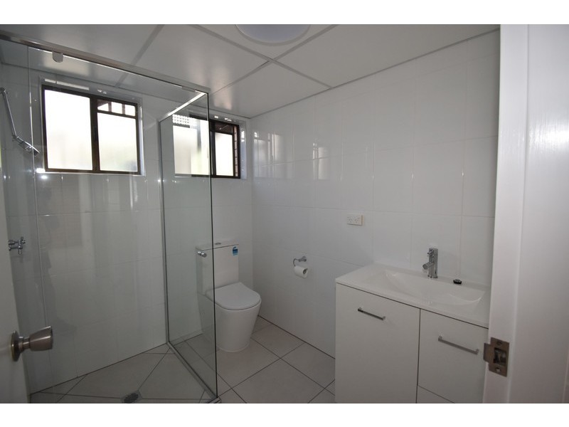 2/37 First Avenue, Coolum Beach QLD 4573