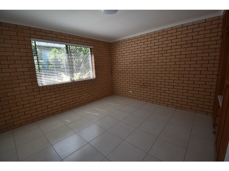 2/37 First Avenue, Coolum Beach QLD 4573
