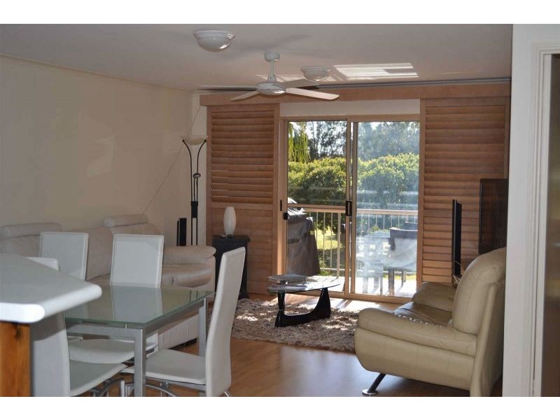 8/110-112 Hilton Terrace, Noosaville QLD 4566