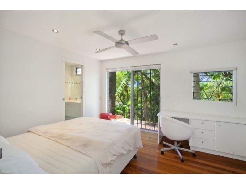 8/27 Ross Crescent, Sunshine Beach QLD 4567