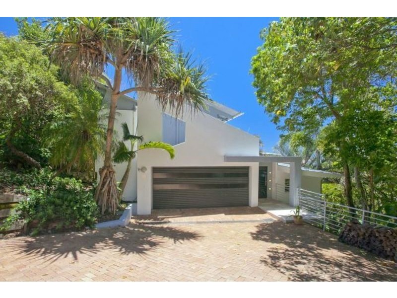 8/27 Ross Crescent, Sunshine Beach QLD 4567
