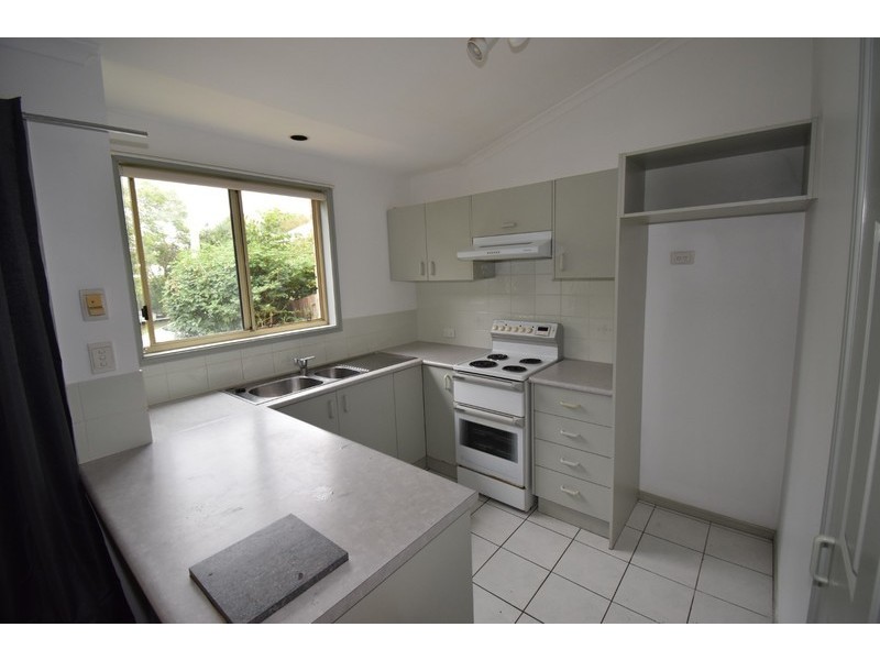 2/5 Sylvia Street, Noosaville QLD 4566