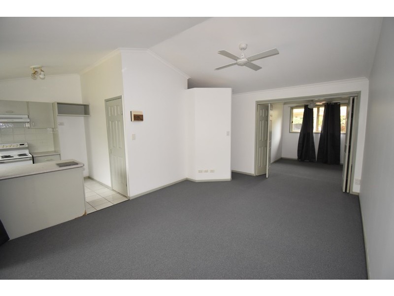 2/5 Sylvia Street, Noosaville QLD 4566