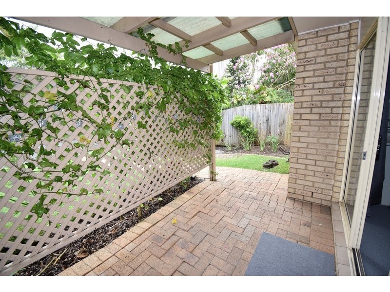 2/5 Sylvia Street, Noosaville QLD 4566