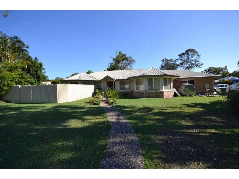 1 Stringybark Court, Tewantin QLD 4565