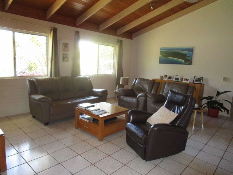 2 Jan Street, Noosa Heads QLD 4567