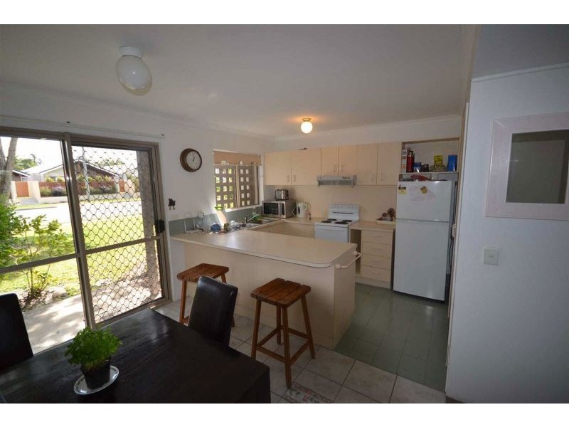 109/24 Lake Weyba Drive, Noosaville QLD 4566