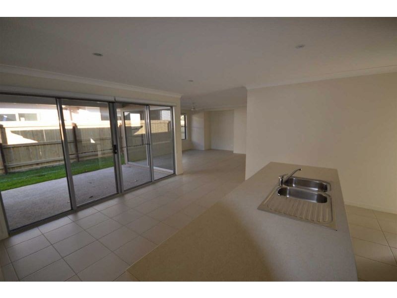 3/2 Pandorea Court, Noosaville QLD 4566