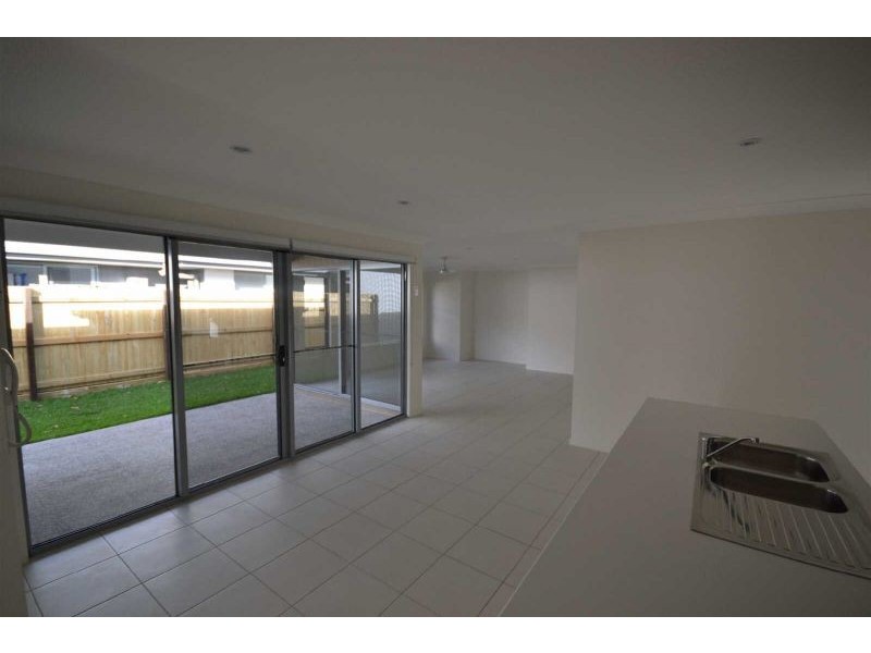 5/2 Pandorea Court, Noosaville QLD 4566