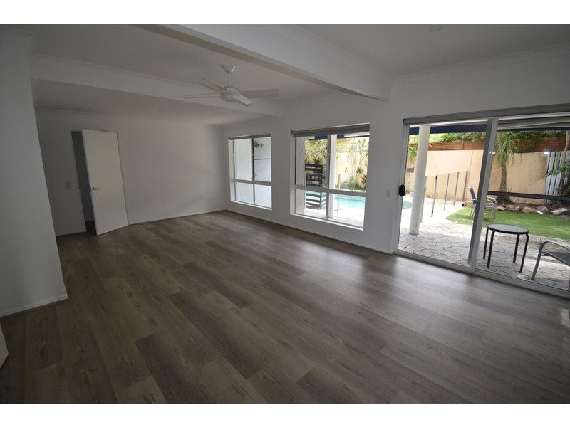 3/59 Southern Cross Parade, Sunrise Beach QLD 4567