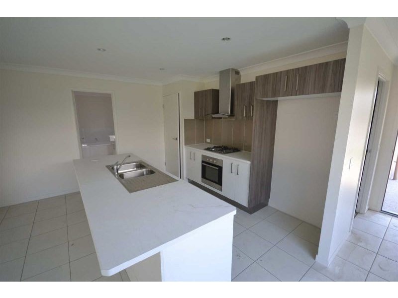 20 Brushbox Way, Peregian Springs QLD 4573