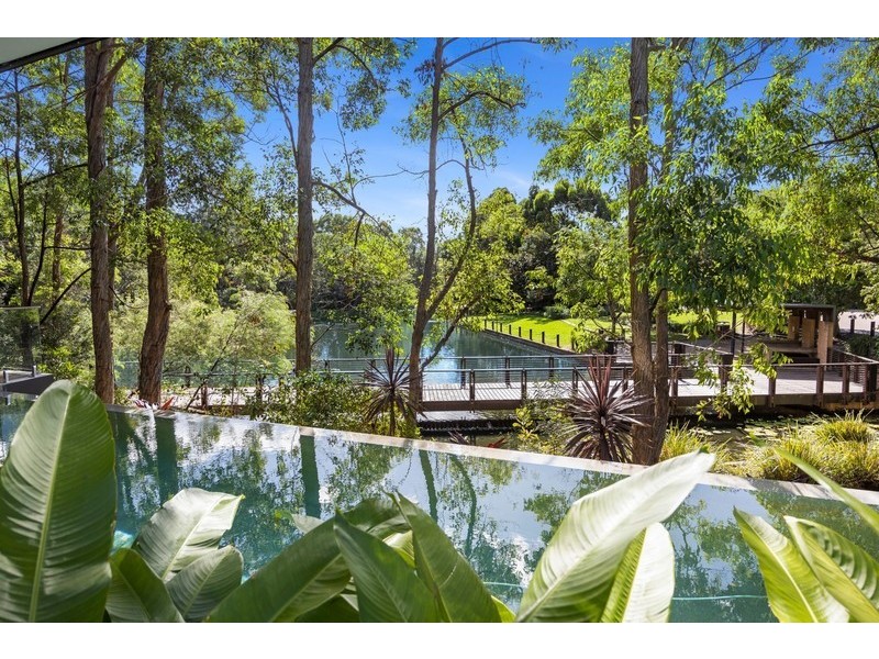 4 Coolabah Lane, Noosa Heads QLD 4567