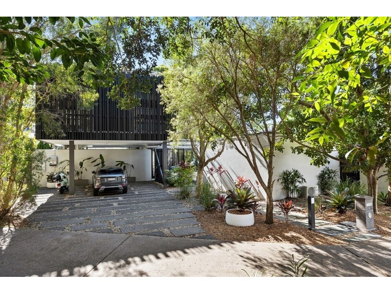 4 Coolabah Lane, Noosa Heads QLD 4567