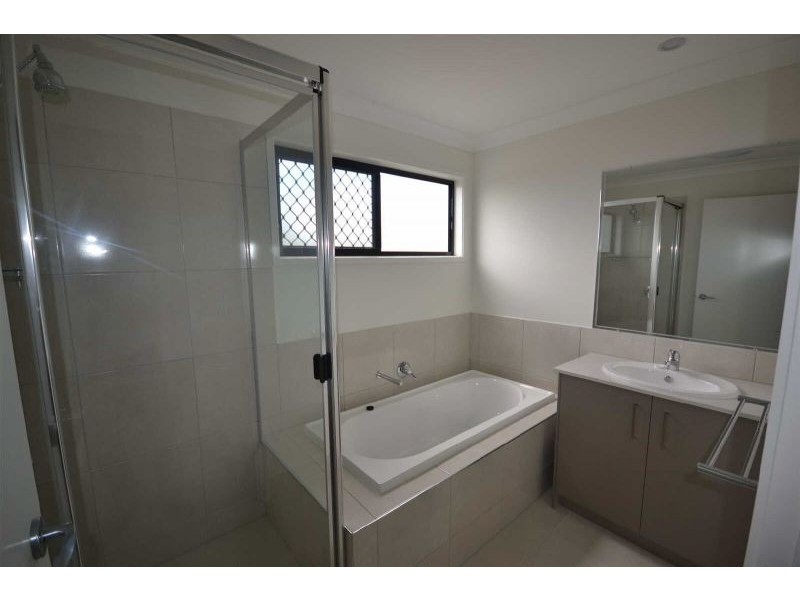 1/3 Sundew Place, Peregian Springs QLD 4573