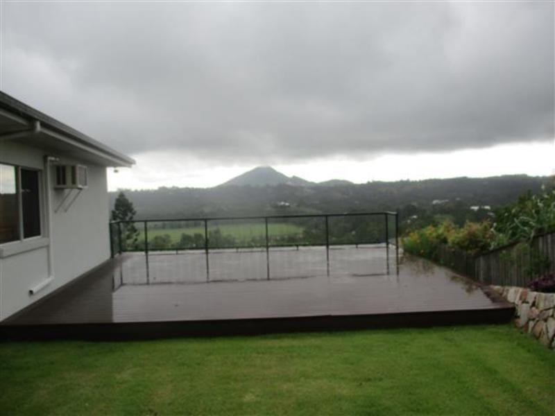 6 Barlee Street, Eumundi QLD 4562