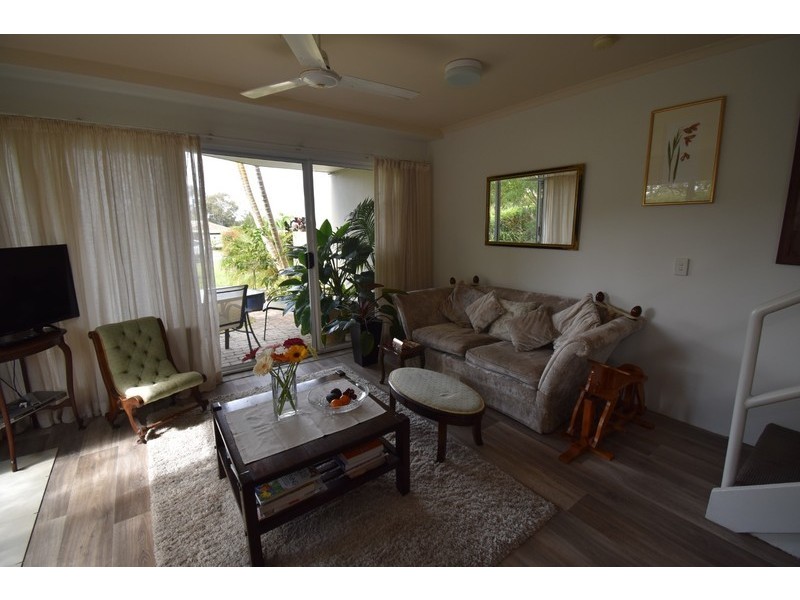 2/2 Sidoni Street, Tewantin QLD 4565