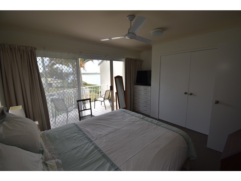 2/2 Sidoni Street, Tewantin QLD 4565