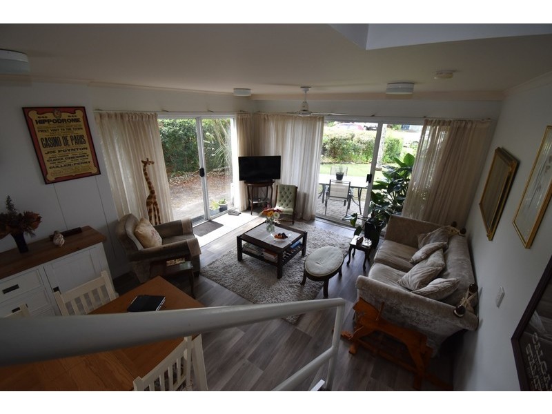 2/2 Sidoni Street, Tewantin QLD 4565