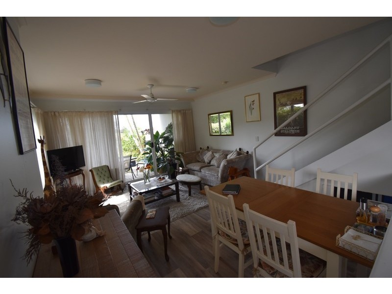 2/2 Sidoni Street, Tewantin QLD 4565