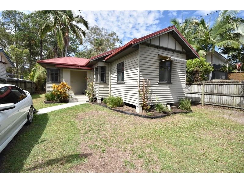 19 Eumundi Road, Noosaville QLD 4566