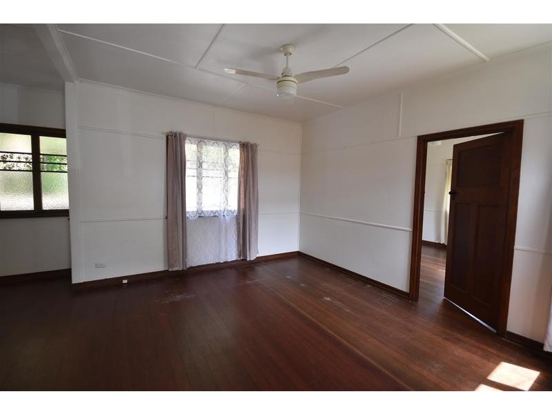 19 Eumundi Road, Noosaville QLD 4566