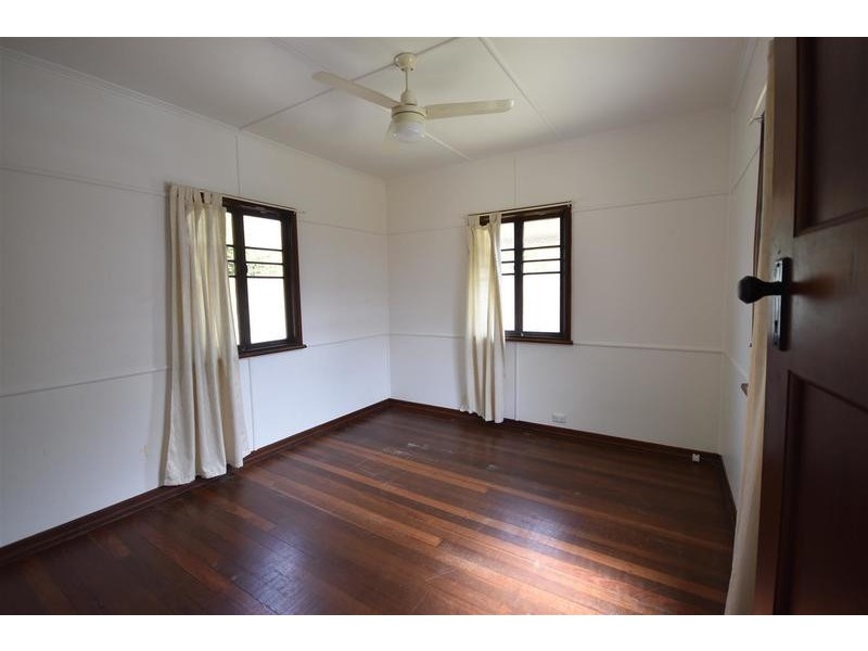 19 Eumundi Road, Noosaville QLD 4566
