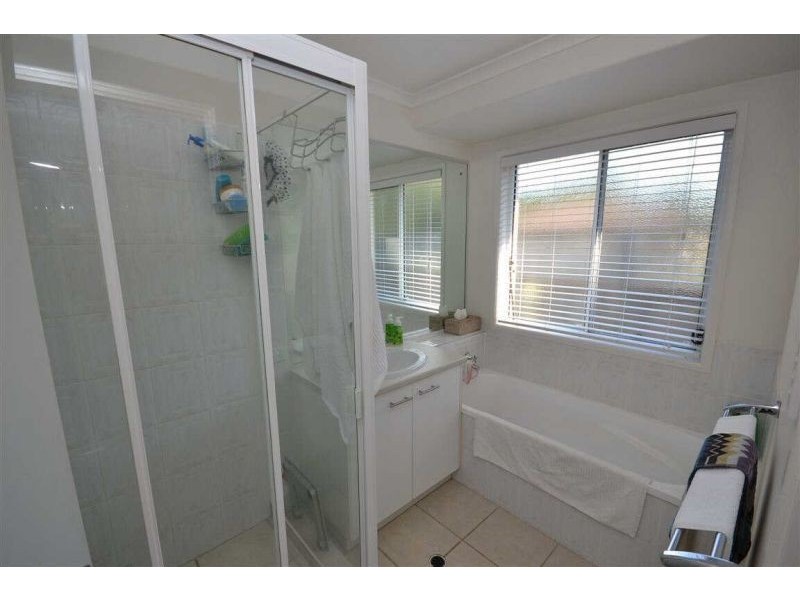 16 Cooba Place, Noosaville QLD 4566