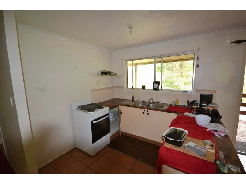27 River Road, Tewantin QLD 4565