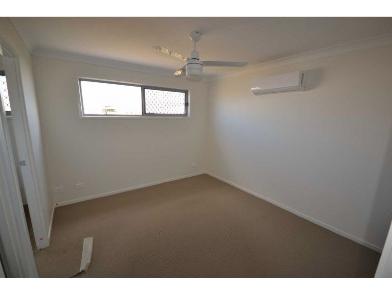 2/24 Kauri Crescent, Peregian Springs QLD 4573