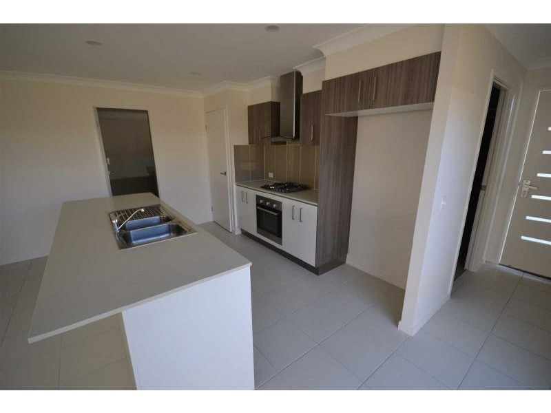 31 Silver Wattle Grove, Peregian Springs QLD 4573