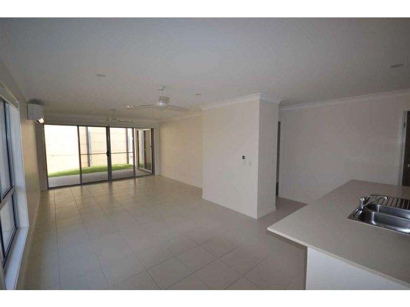 31 Silver Wattle Grove, Peregian Springs QLD 4573