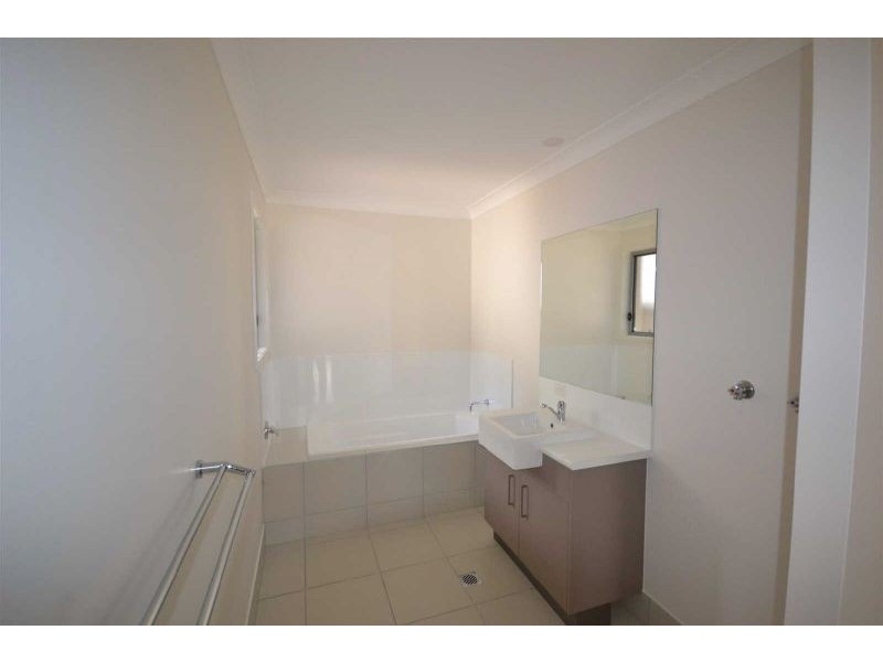 31 Silver Wattle Grove, Peregian Springs QLD 4573