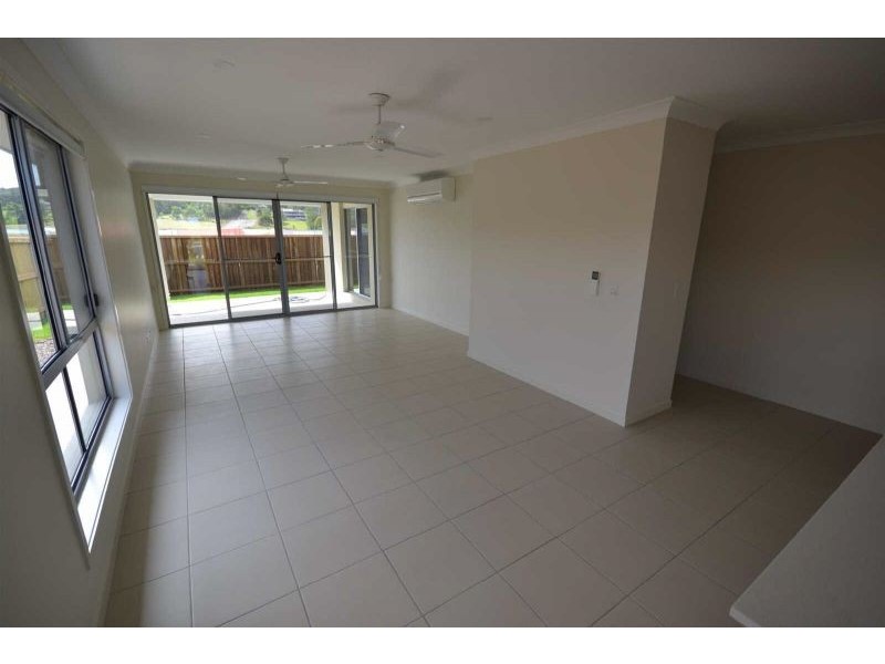 18 Minerva Place, Bli Bli QLD 4560