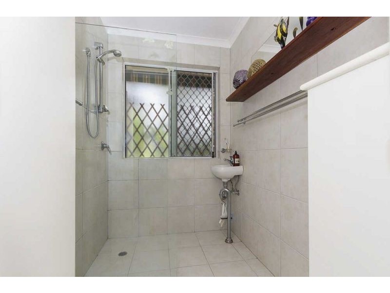 14 Pines Avenue, Cooroibah QLD 4565