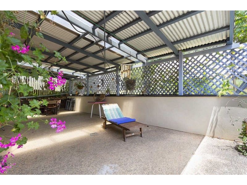 14 Pines Avenue, Cooroibah QLD 4565