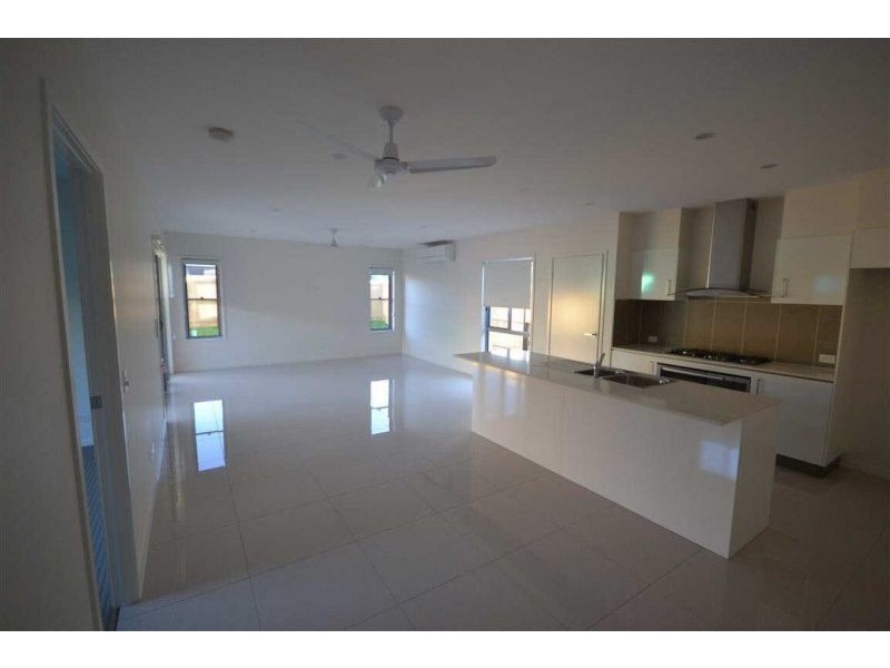 12 Viola Square, Peregian Springs QLD 4573