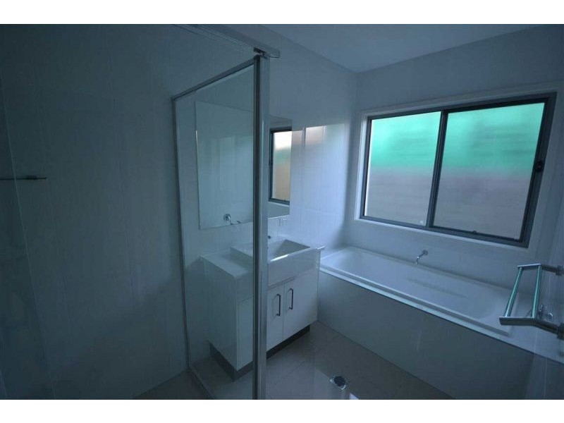 12 Viola Square, Peregian Springs QLD 4573