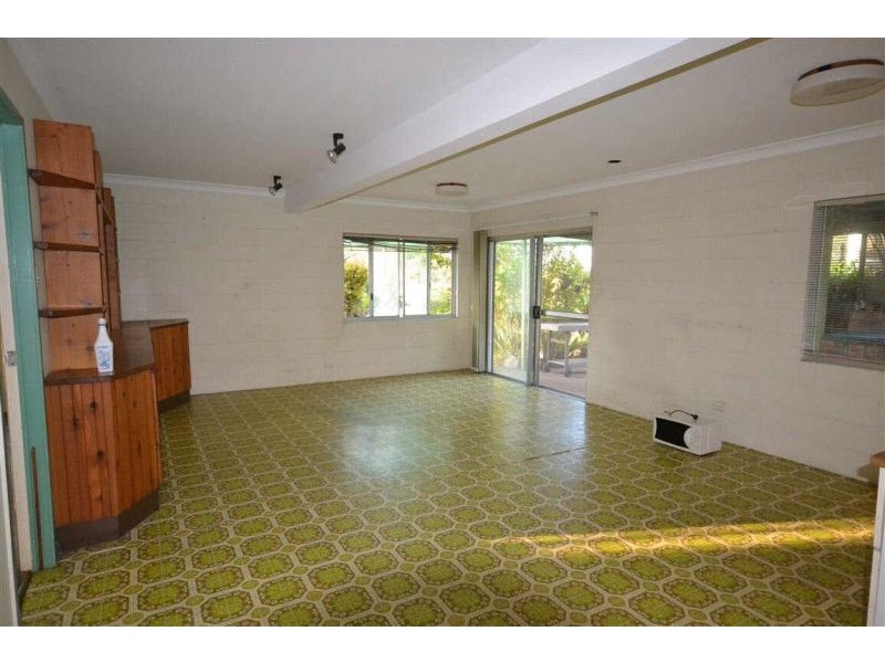 27 Toolar Street, Tewantin QLD 4565