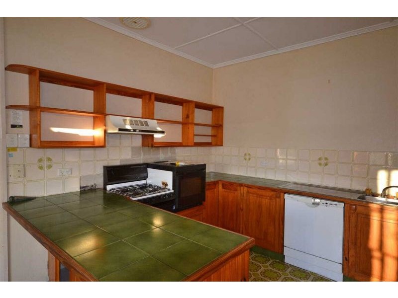 27 Toolar Street, Tewantin QLD 4565