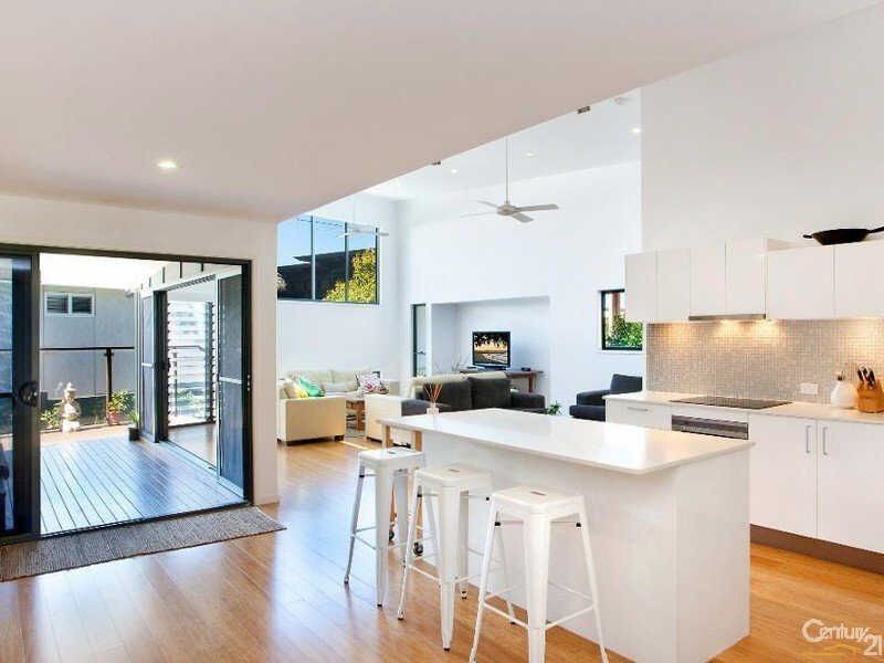 24 Stevens Street, Sunshine Beach QLD 4567