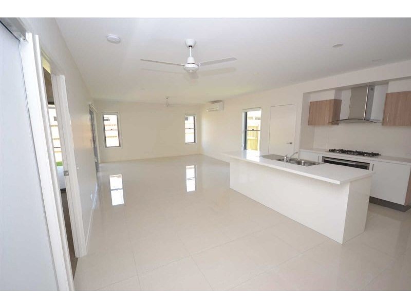 14 Viola Square, Peregian Springs QLD 4573